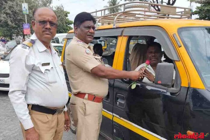 वाहतूक जनजागृती मोहिमेचे आयोजन