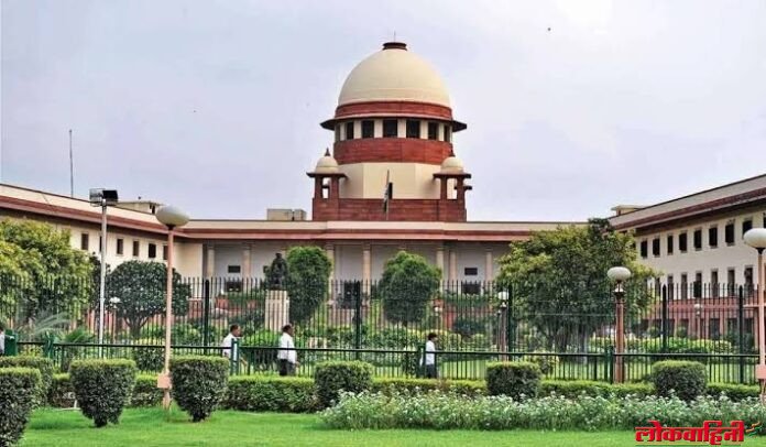 Shiv Sena Party : चिन्हाबाबत सर्वोच्च न्यायालयात १४ ऑगस्टला सुनावणी Shiv Sena Party : चिन्हाबाबत सर्वोच्च न्यायालयात १४ ऑगस्टला सुनावणी