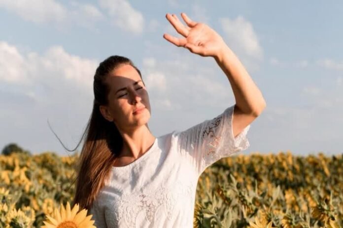 the-sun-is-burning-the-skin-the-only-way-to-avoid-sunburn