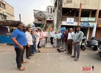 🛑🙏 वरोरा येथे स्वातंत्र्यवीर सावरकरांना अभिवादन; देशभक्तीचा जाज्वल्य संदेश देत आक्रमक स्वरात कार्यक्रम 🙏🛑