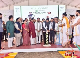 भद्रावती तालुक्यातील औद्योगिक प्रगतीच्या दिशेने आज मोठे पाऊल टाकण्यात आले. न्यू एरा क्लीनटेक सोल्युशन आणि ग्रेटा एनर्जी लिमिटेड या दोन महत्त्वपूर्ण औद्योगिक प्रकल्पांचे भूमिपूजन