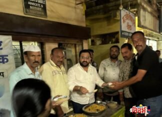 क्रांतिसूर्य महात्मा ज्योतिबा फुले यांच्या १९९ व्या जयंतीनिमित्त अभिवादन आणि करणदादा देवतळे यांच्या हस्ते ‘मसाले भात’ वाटप उपक्रमाचा शुभारंभ.