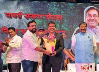 “सेवेला सलाम… नव्या नेतृत्वाला प्रणाम!”: चंद्रपुरात जिल्हाधिकाऱ्यांचा भावपूर्ण निरोप व जंगी स्वागत.