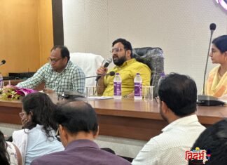 वरोरा नगर परिषदेचा ‘विकास’ अॅक्शन मोडमध्ये; अतिक्रमणासह मूलभूत सुविधांसाठी अधिकाऱ्यांना दणका