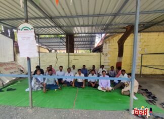 वरोरा ठप्प: सरकारी कर्मचाऱ्यांच्या बेमुदत संपाचा आज दुसरा दिवस; नागरिक हैराण
