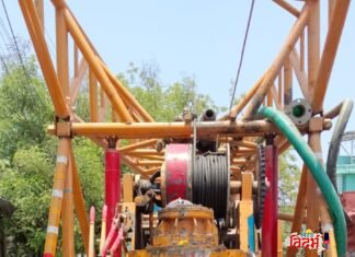 बंगाली कॅम्प परिसरातील पाणीटंचाई दूर होणार; नगरसेविका सीमाताई तडस यांच्या पुढाकाराने नवीन ट्यूबवेलचे भूमिपूजन
