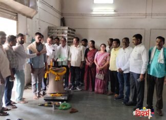 आ. सुधीर मुनगंटीवार यांच्या दणक्यामुळे पोंभूर्णा येथे मका खरेदी केंद्र सुरू त्यामुळे शेतकऱ्यांना मिळाला मोठा दिलासा; हमीभावाने मक्याची खरेदी सुरू