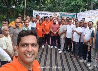 वरोरा येथे योग दिनाचा उत्साह: लोकप्रतिनिधी व मान्यवरांची उपस्थिती; ‘निरोगी जीवनासाठी योग’चा दिला संदेश.