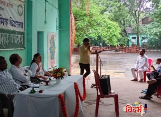 संपत्तीपेक्षा संस्कारांचा वारसा श्रेष्ठ : नंदकिशोर खिरटकर लोकमान्य प्राथमिक विद्यालयातील पालक-शिक्षक चर्चा सत्रात विद्यार्थ्यांच्या जडणघडणीत पालकांच्या भूमिकेवर भर
