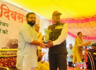कारगिल विजय दिवस निमित्त वरोऱ्यात वीर जवानांना अभिवादन; आजी-माजी सैनिकांचा गौरव!