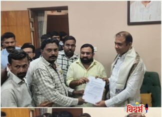 वरोरा येथील चिरघर प्लॉट मधील रहिवासाच्या नजूल जमीनि स्वमलकीची (फ्रि- होल्ड ) करण्याची मागणी राज्यमंत्री डॉ. पंकज भोयर, यांना निवेदन.
