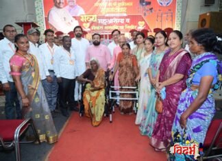६८५ रुग्णांची तपासणी; १०८ शस्त्रक्रियांसाठी नोंदणी, ९८ आयुष्मान कार्ड तयार; दोन व्हीलचेअर व दोन वॉकरचे वाटप