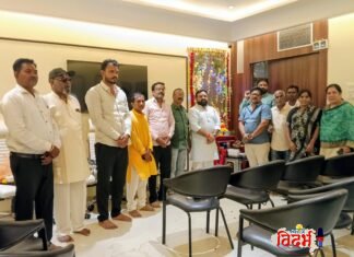 वरोरा येथे भाजपा कार्यालय, सुयोग हॉस्पिटलमध्ये बाप्पाचे आगमन विधिवत प्राणप्रतिष्ठापना संपन्न!