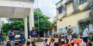 निधीअभावी कामे करण्यास नकार;लोनार(धोटे)गावकऱ्यांचे अनोखे ‘भीक मांगो’ आंदोलन